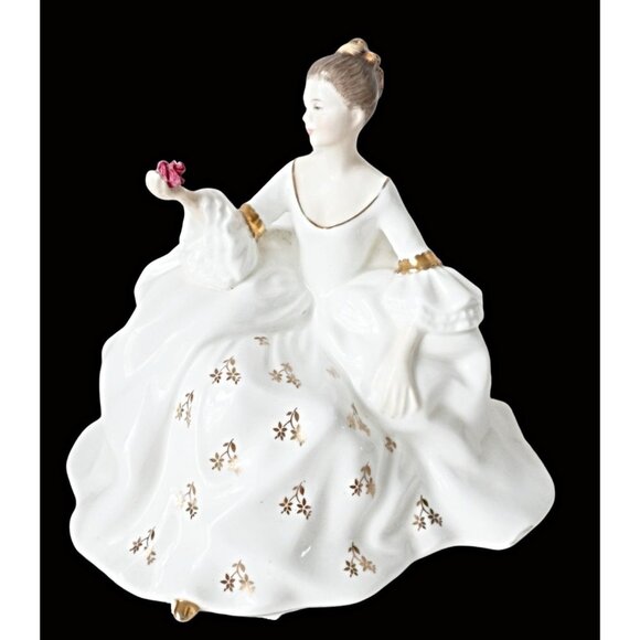 Vintage Royal Doulton My Love Figurine RD HN 45265 - Picture 4 of 5